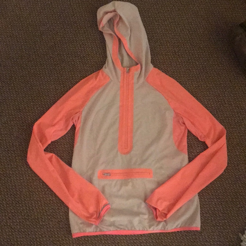 Lululemon pullover